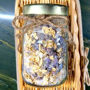 Lavender Oatmeal Foot Soak Bath Salts Gift Hand Crafted Home Decor New